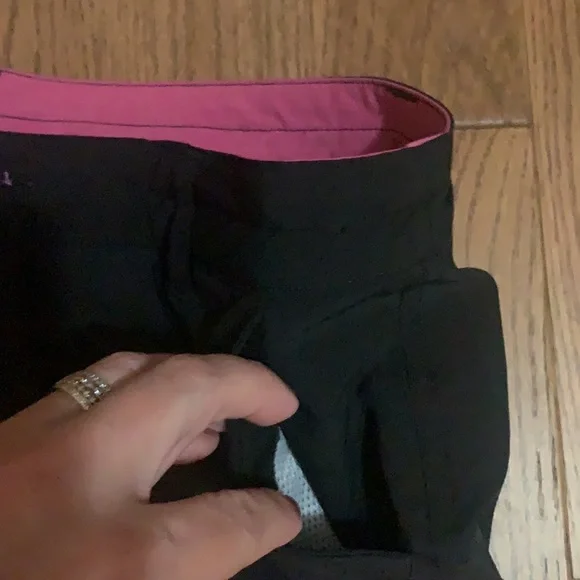 Powder Room Shorts - Picture 3 of 4